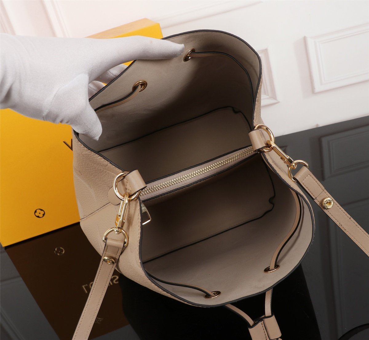 CRAFTY N¨¦ONO¨¦ BANDOULIERE MM 26CM BEIGE CLAIR