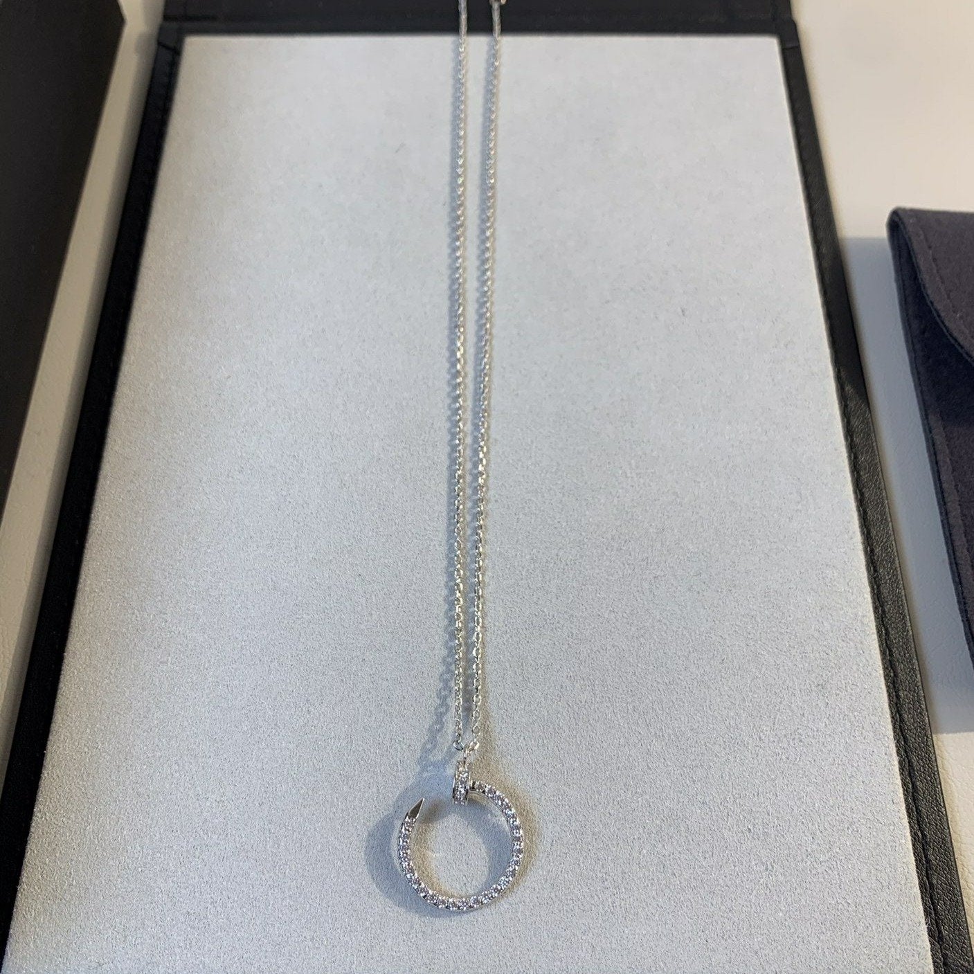 DIANA JUSTE NECKLACE SILVER DIAMONDS