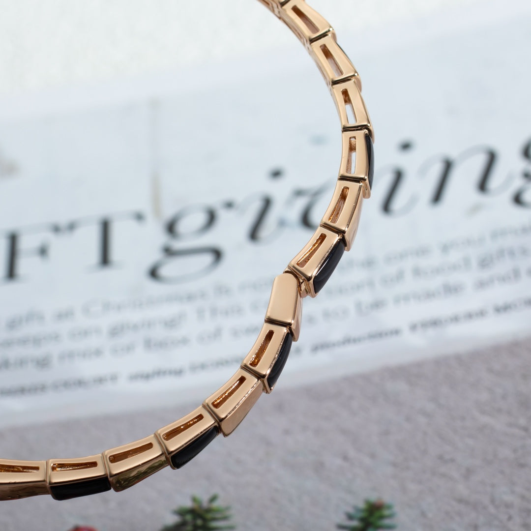 DIANA SERPENTI BRACELET PINK GOLD ONYX