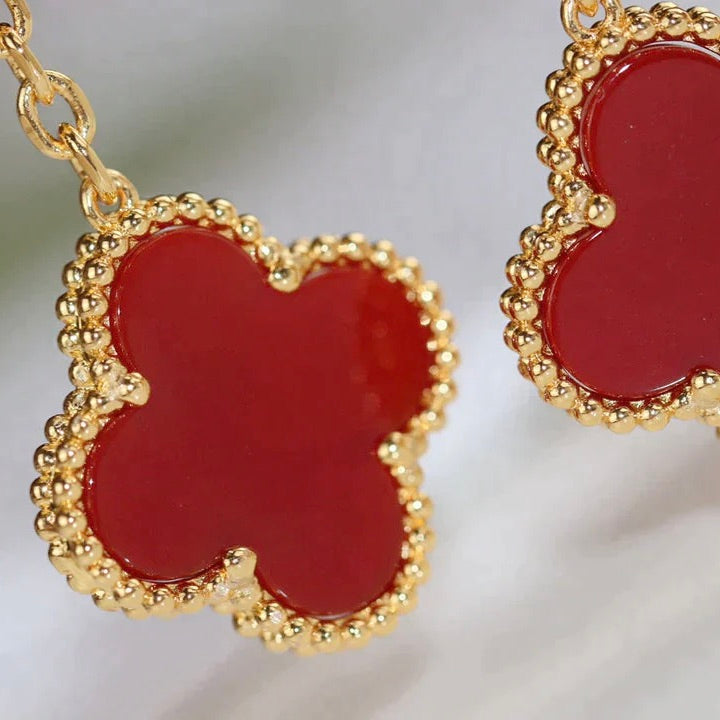 PENDIENTES DE CORNALINA CON OJO DE TIGRE Y 2 MOTIVOS DE TRÉBOL DE DIANA