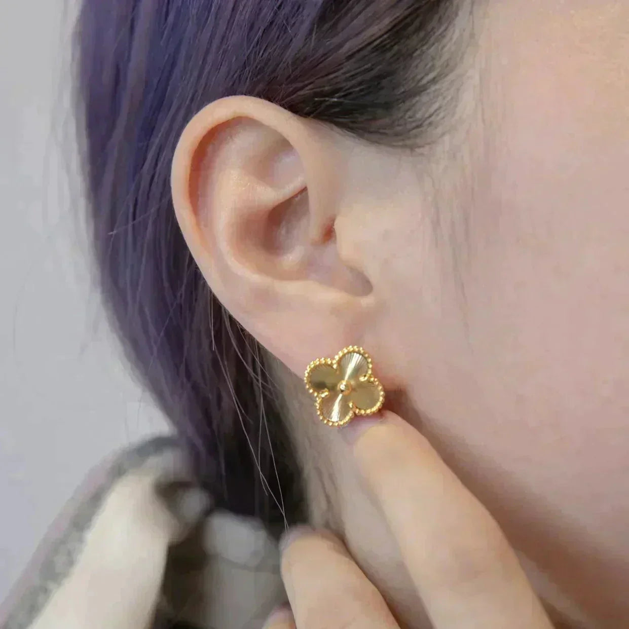 DIANA CLOVER MEDIUM 1 MOTIFS LASER EARRINGS