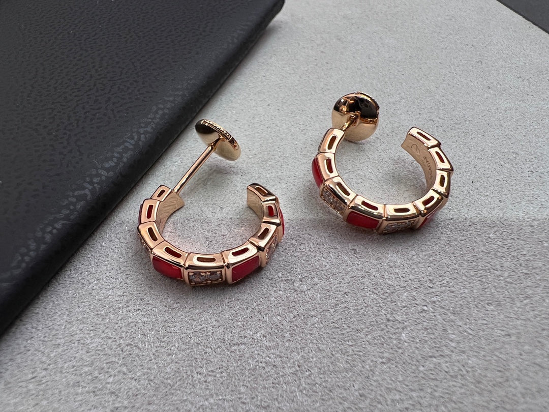 PENDIENTES DE ORO ROSA CON CORNALINA DE DIANA SERPENTI