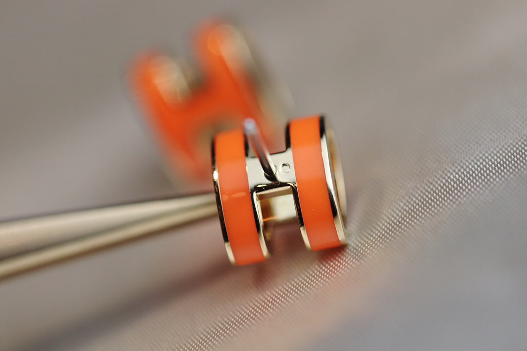 DIANA MINI POP H EARRINGS ORANGE