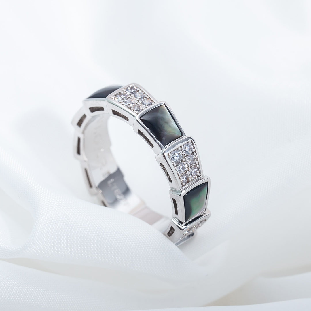 DIANA SERPENTI RING SILVER DIAMOND BLACK MOP 4MM