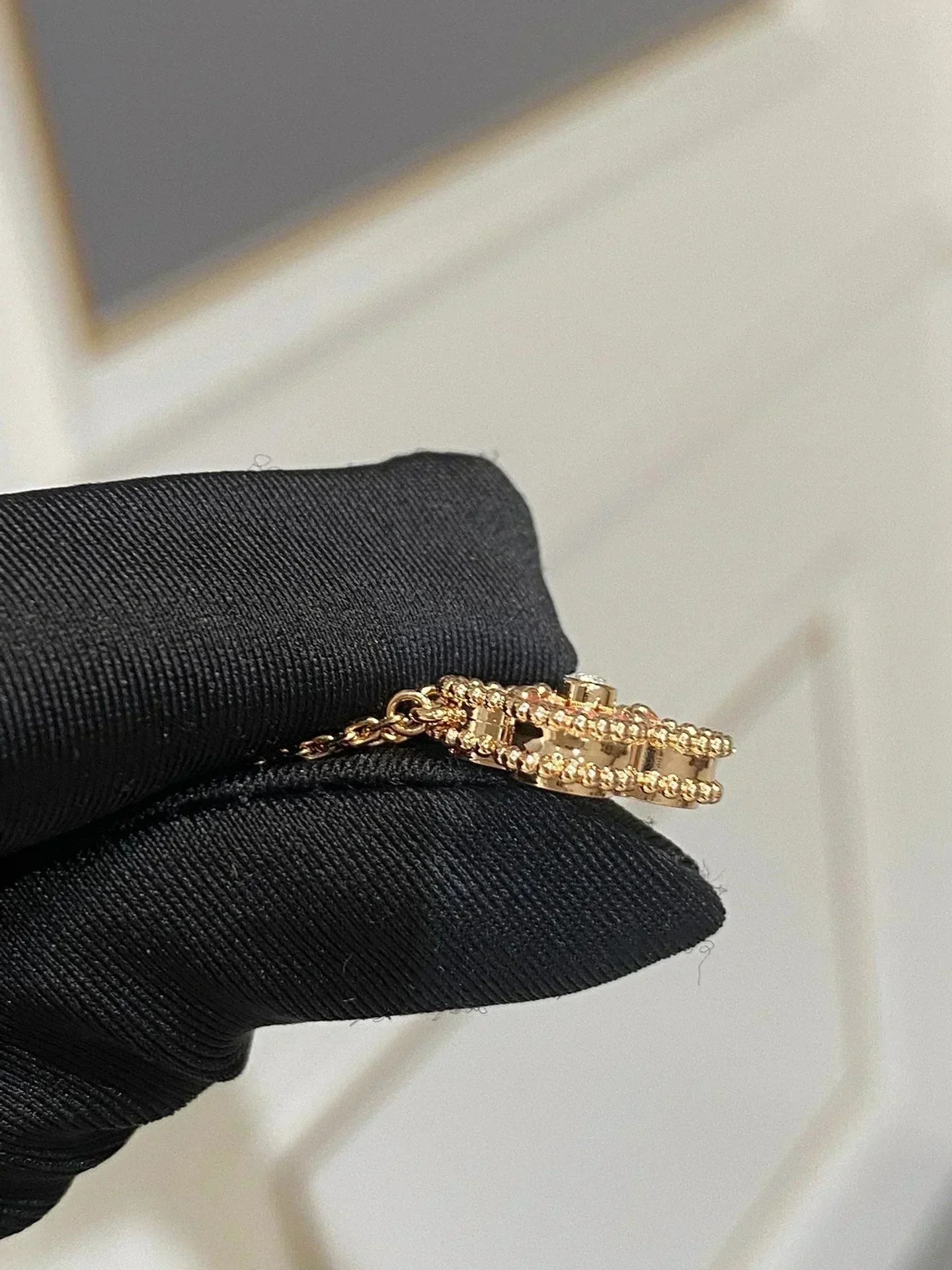 Collier Diana Clover en rhodonite et diamants 15 mm