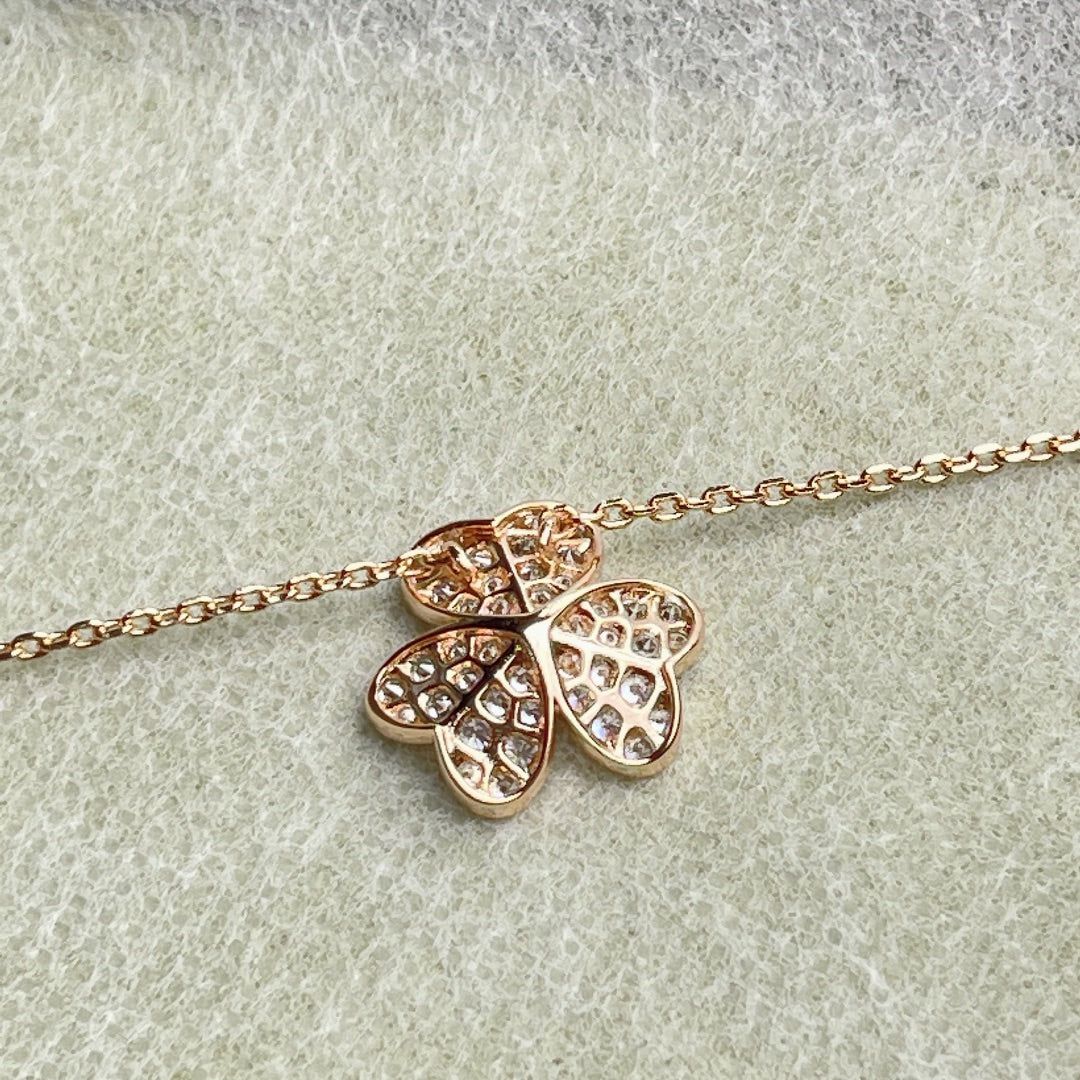 DIANA FLOWER DIAMOND NECKLACE