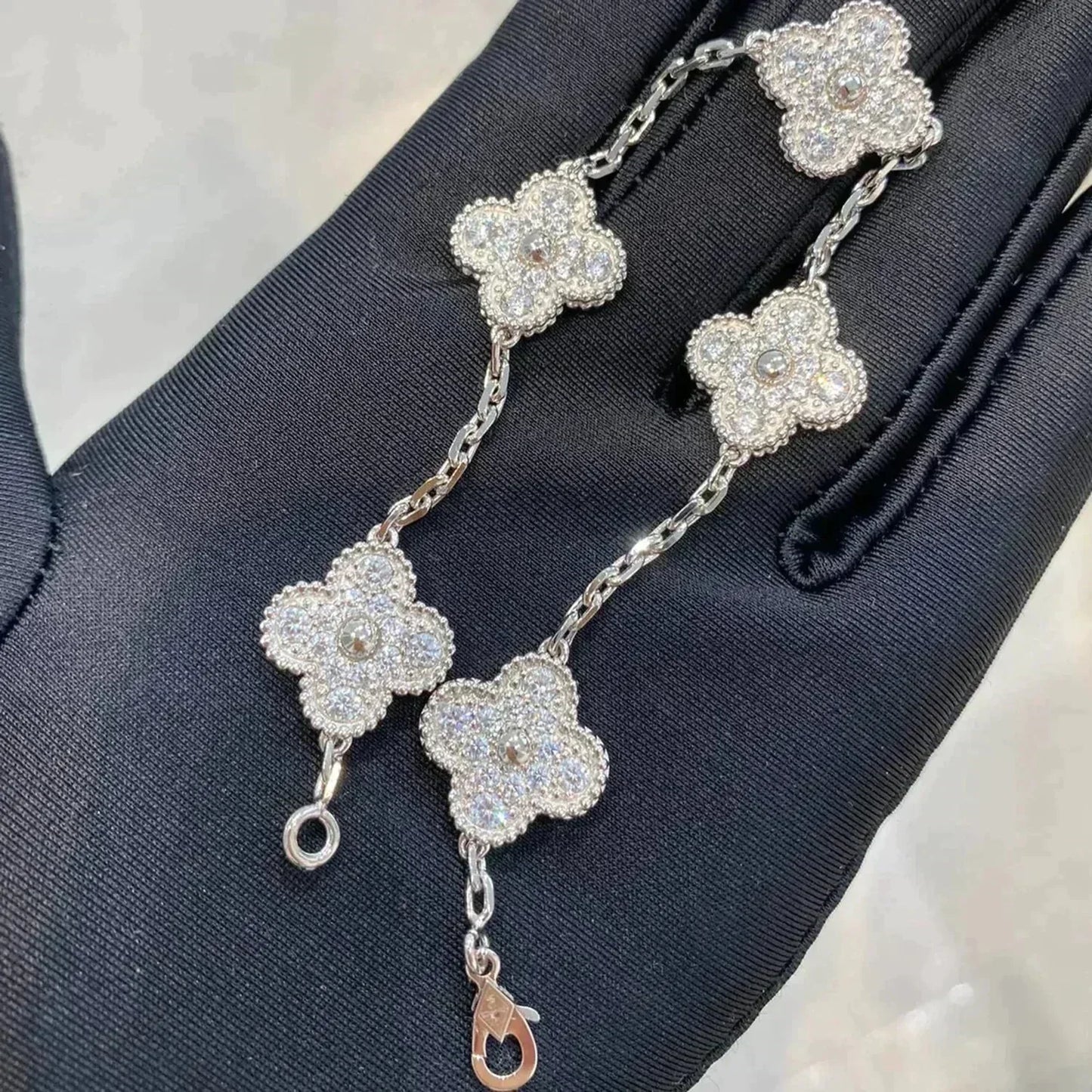 DIANA CLOVER 5 MOTIFS DIAMOND BRACELET SILVER