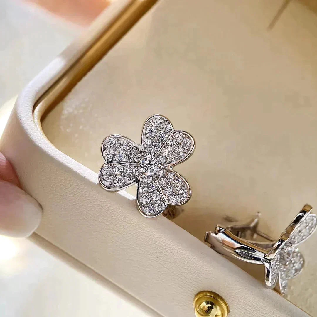PENDIENTES DIANA CLOVER COMOS DIAMANTES PLATA