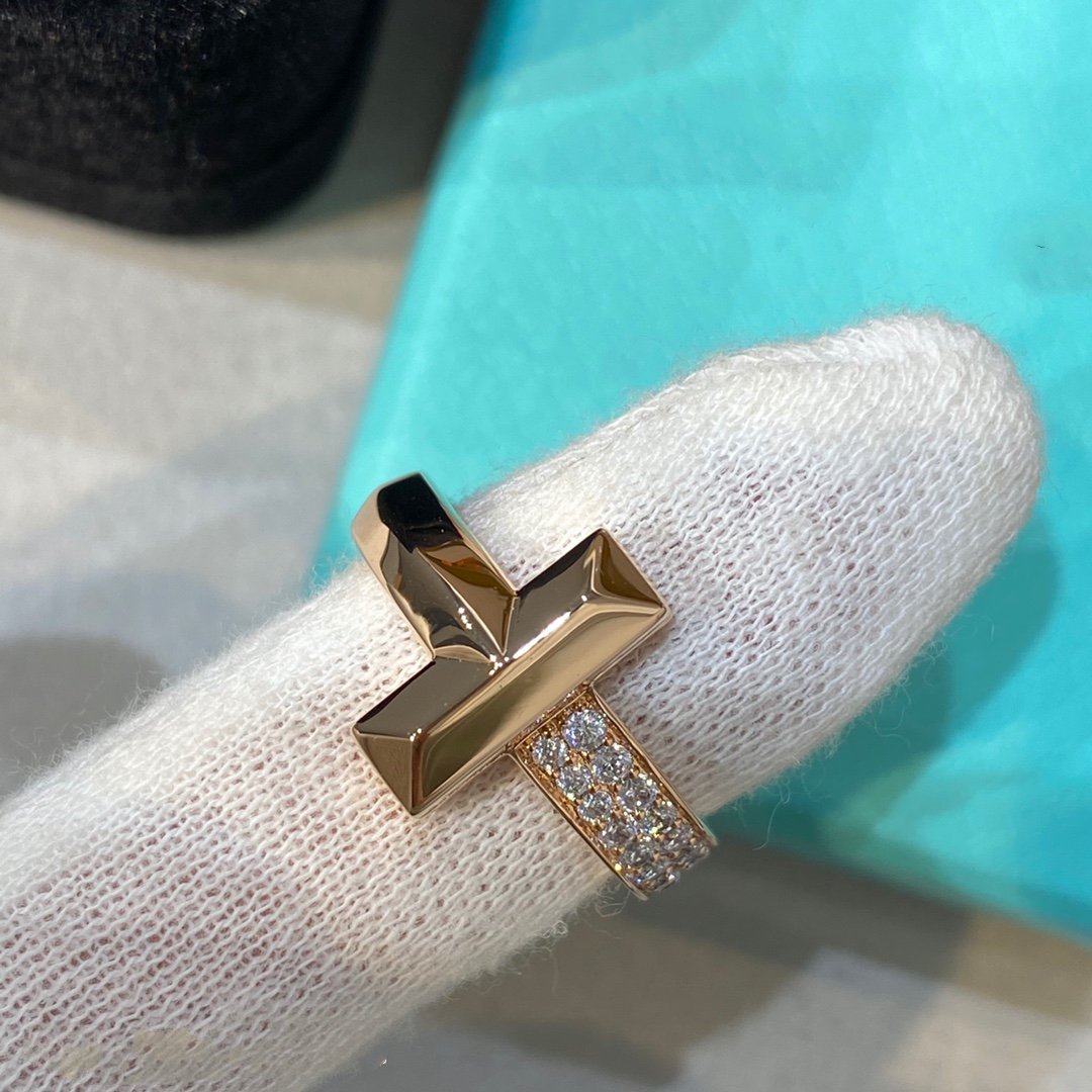 ANILLO DE DIAMANTES MEDIANO CON ALAMBRE EN T