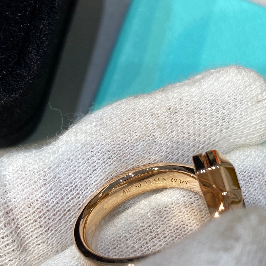 ANILLO DE DIAMANTES MEDIANO CON ALAMBRE EN T