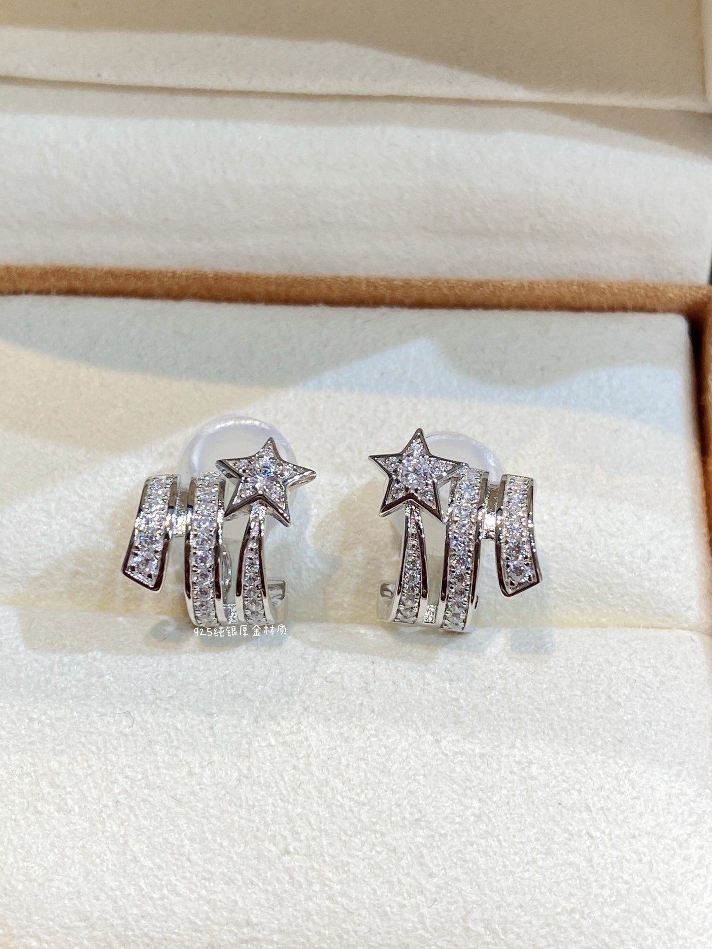PENDIENTES DE PLATA CON DIAMANTES DE DOBLE FILA DE ESTRELLA