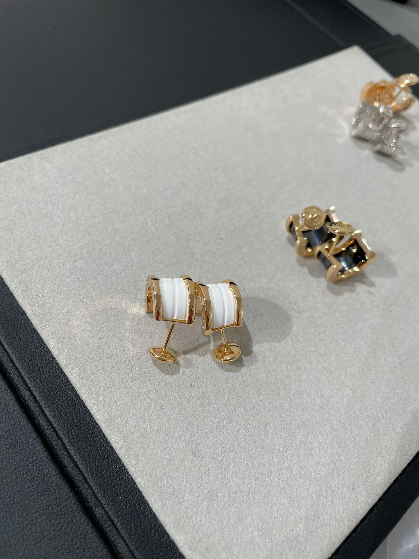 DIANA ZERO 1 PINK GOLD CERAMIC EARRINGS