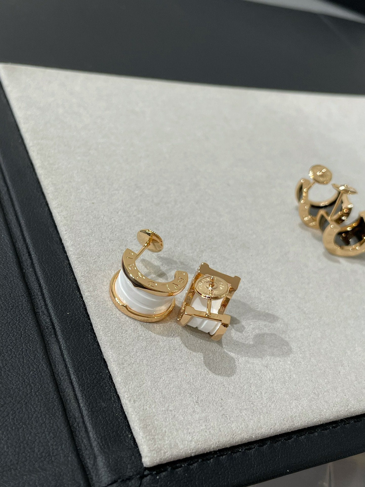 DIANA ZERO 1 PINK GOLD CERAMIC EARRINGS