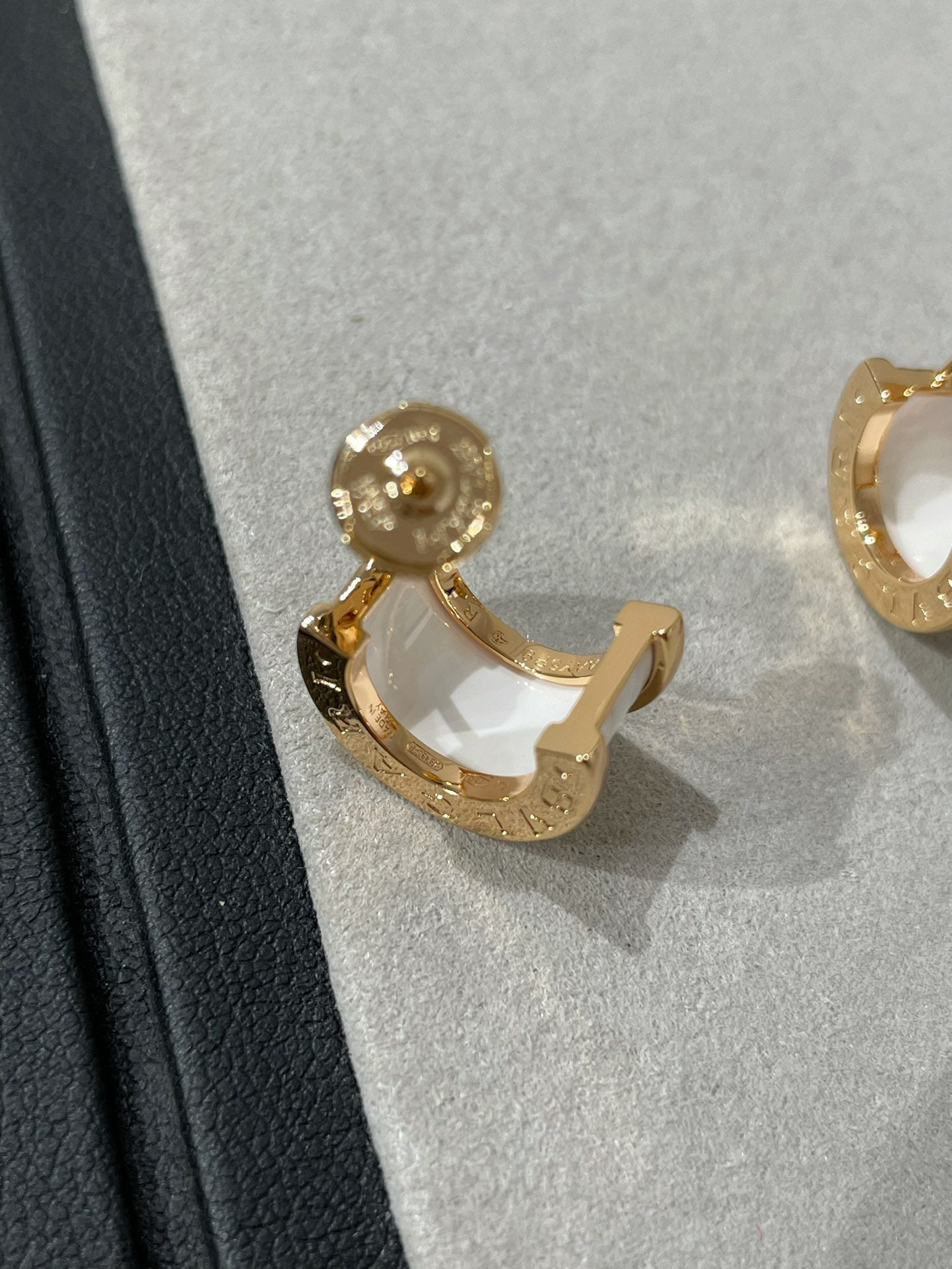 DIANA ZERO 1 PINK GOLD CERAMIC EARRINGS