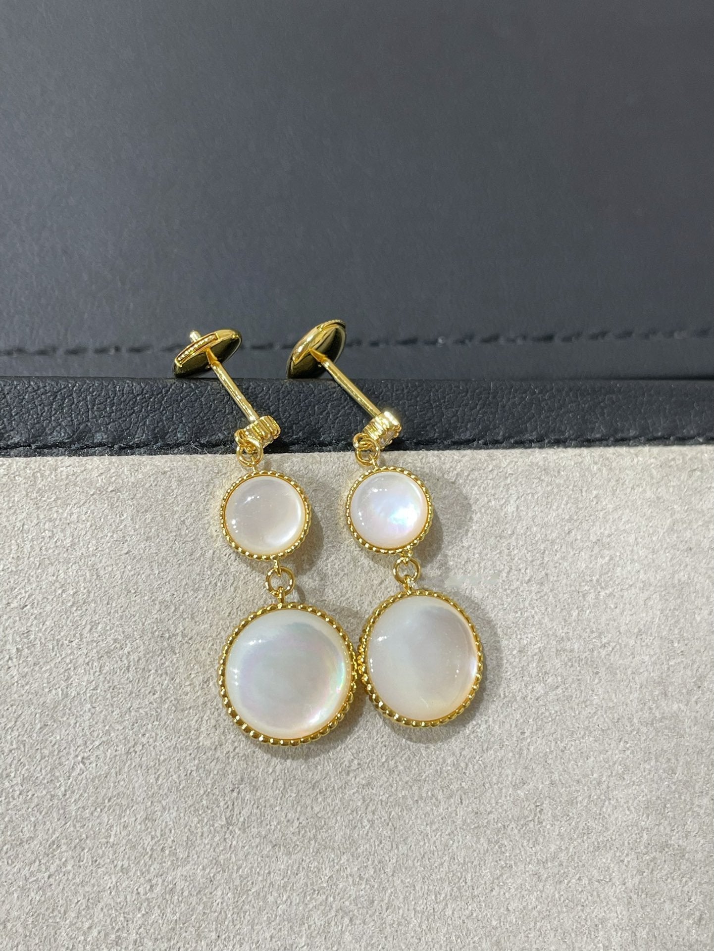 PENDIENTES GOTA LUCKY STAR DE ORO CON DIAMANTES Y 3 MOTIVOS