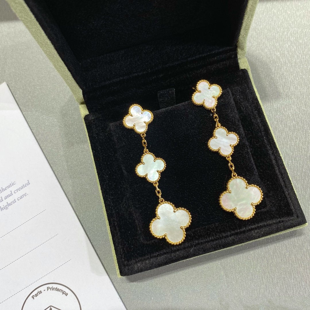 DIANA CLOVER MOP 3 MOTIFS GOLD EARRINGS