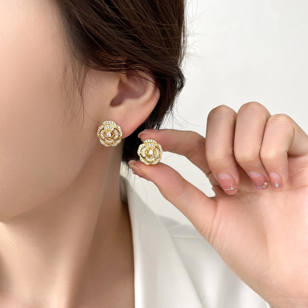 BOUCLES D'OREILLES BOUTON CAMELIA DIAMANT