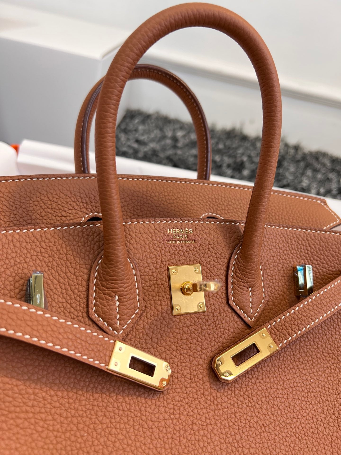 HM BIRKIN 25CM GOLD TOGO CUERO HIERROS DORADOS