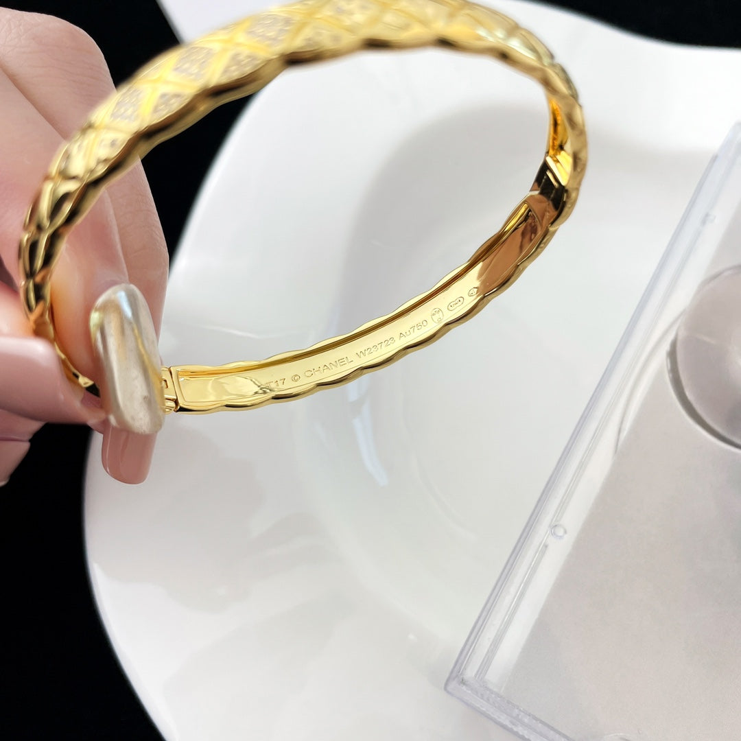 PULSERA CRUSH ACOLCHADA CON DIAMANTE