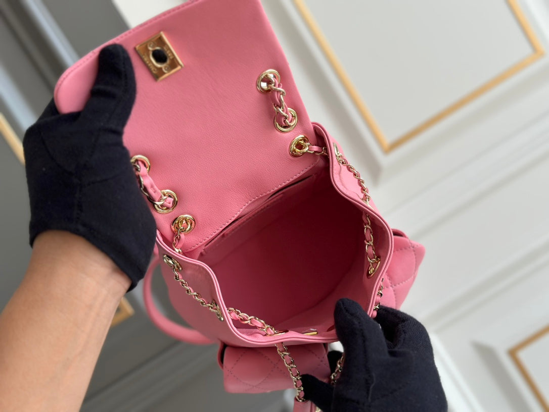 MOCHILA PEQUEÑA 20.5 PIEL DE CORDERO ROSA