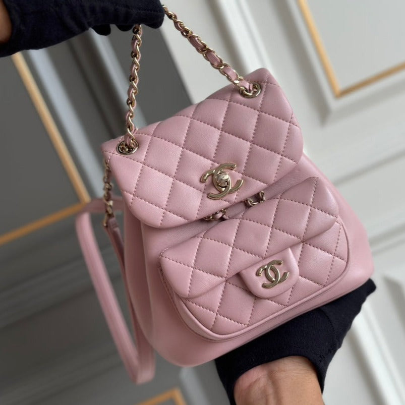 MOCHILA PEQUEÑA 18 PIEL DE CORDERO ROSA CLARO
