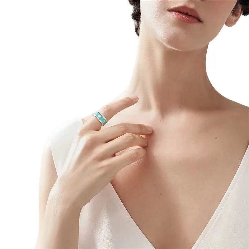 BAGUE EN ARGENT ÉMAIL BLEU COEUR