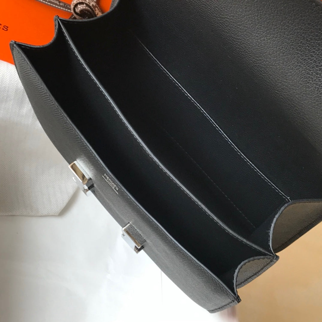 CONSTANCE 18 NEGRO EPSOM HERRAJES PLATEADOS