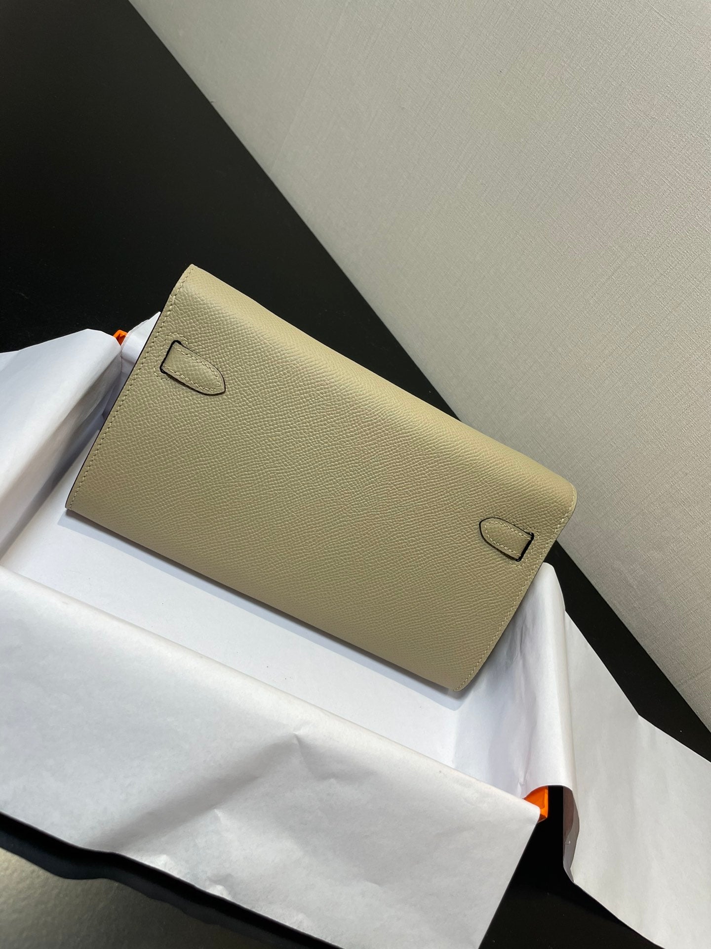Kelly WOC 20.5 Lichen Epsom Gold Hardware