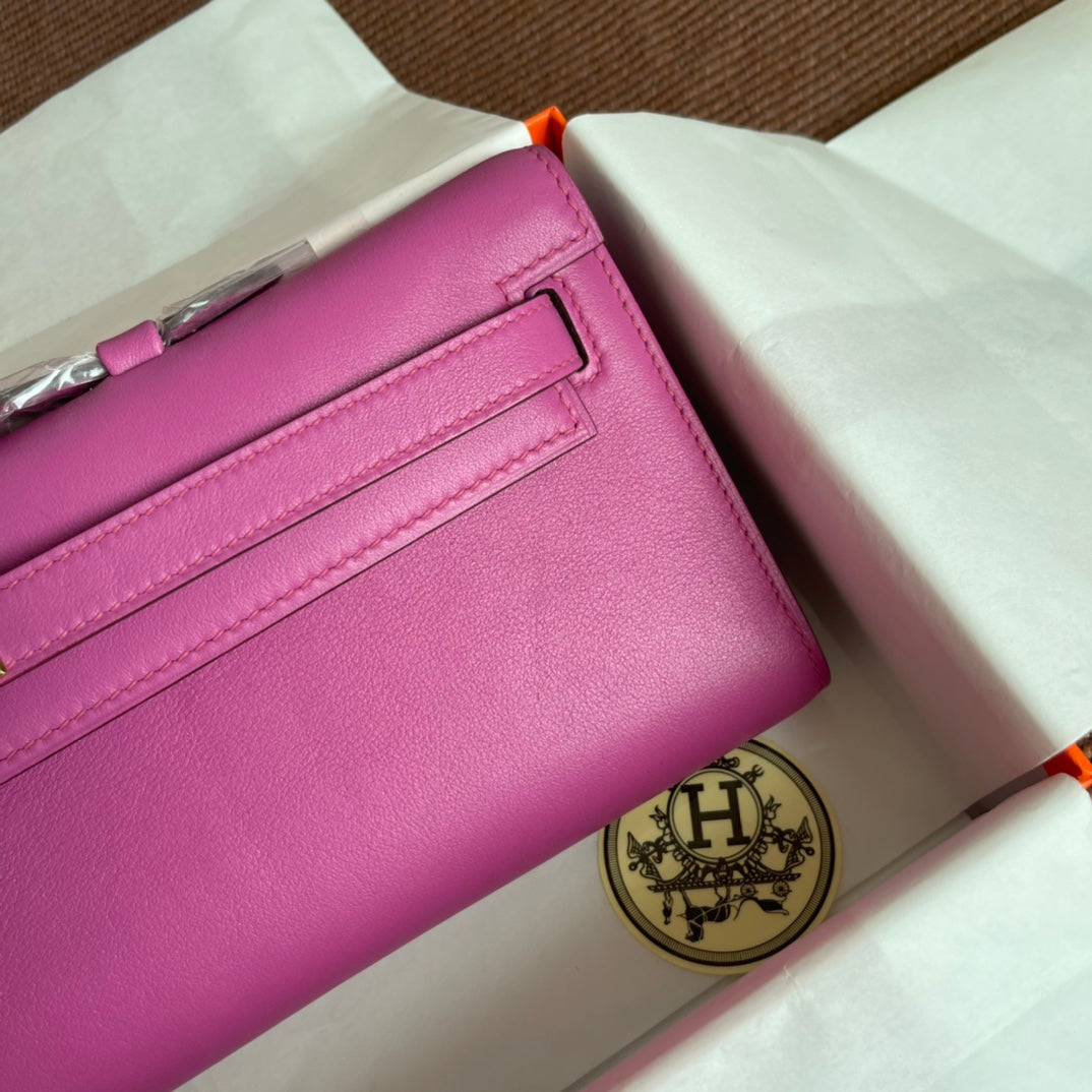 HM Kelly Cut 31cm Fucsia Swift Leather Ghw