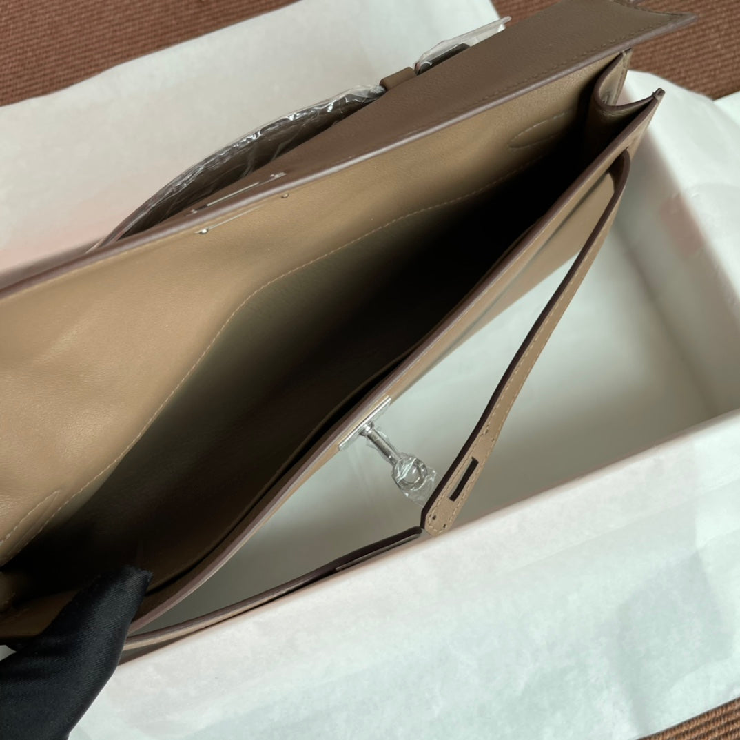 HM Kelly Cut 31cm Marrón Swift Cuero Shw