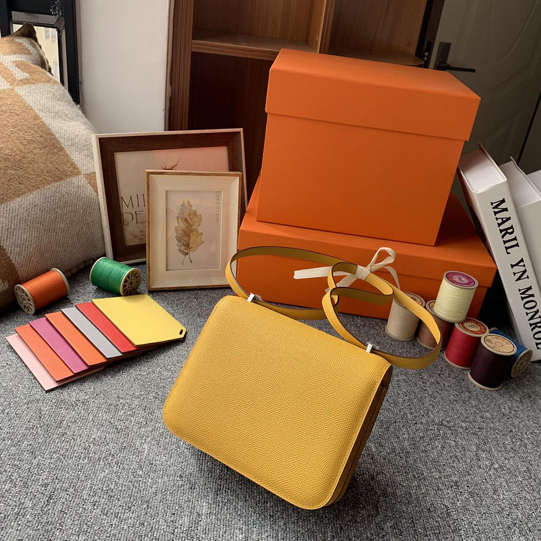 FERRETERÍA CONSTANCE 18 EPSOM ORO AMARILLO