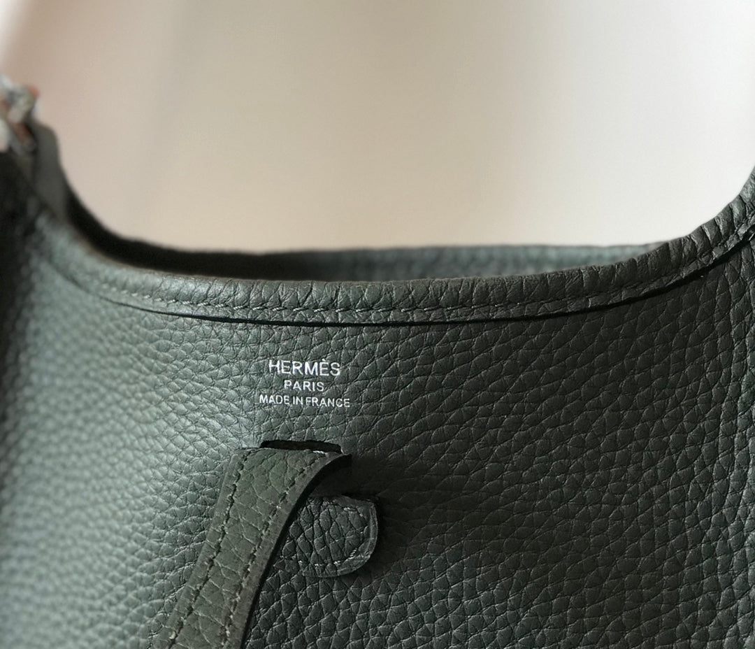 Mini Evelyne 18 cm Vert Amande Togo Quincaillerie Argentée