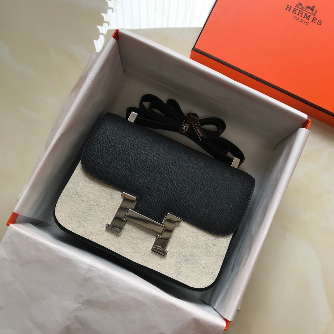 CONSTANCE 24CM NEGRO EPSOM HERRAJES DE PLATA