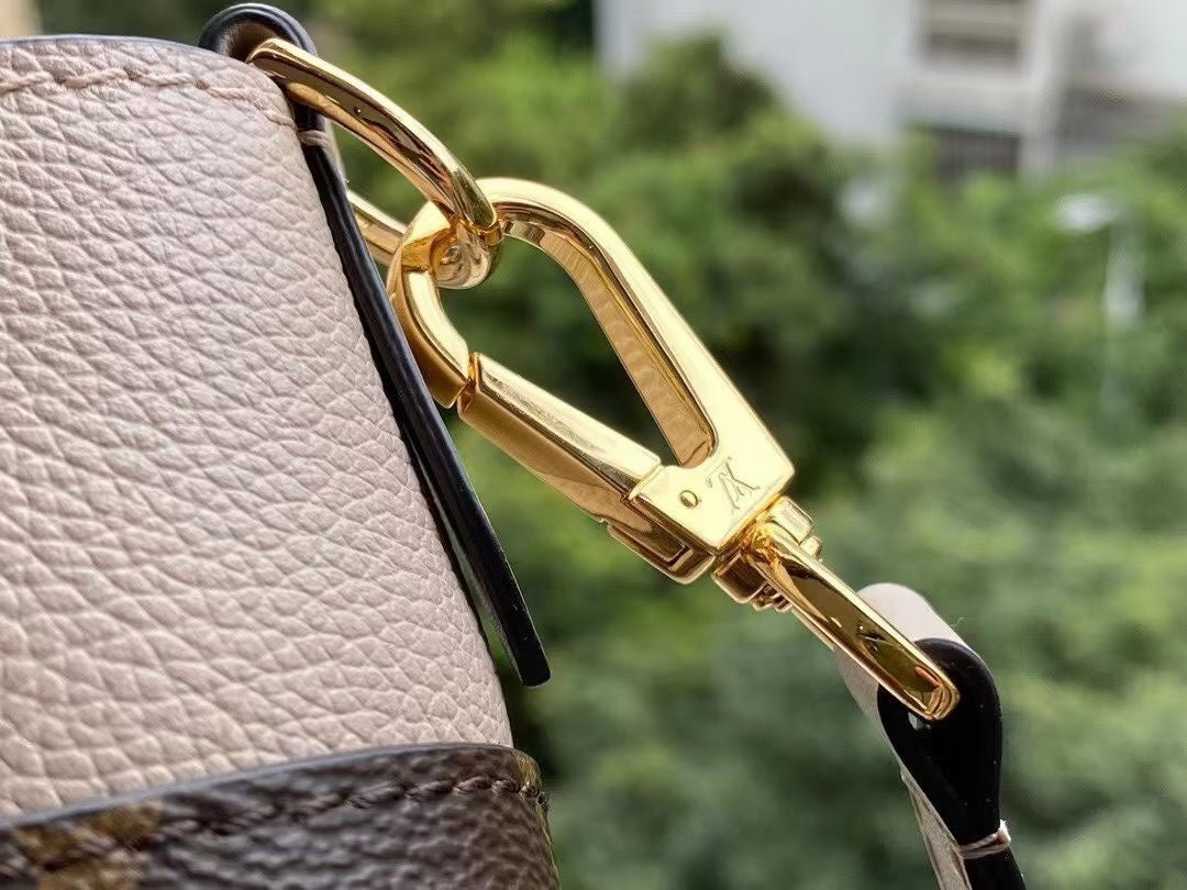 En mi talla pm 25cm piel de becerro color greige lona monograma marrón