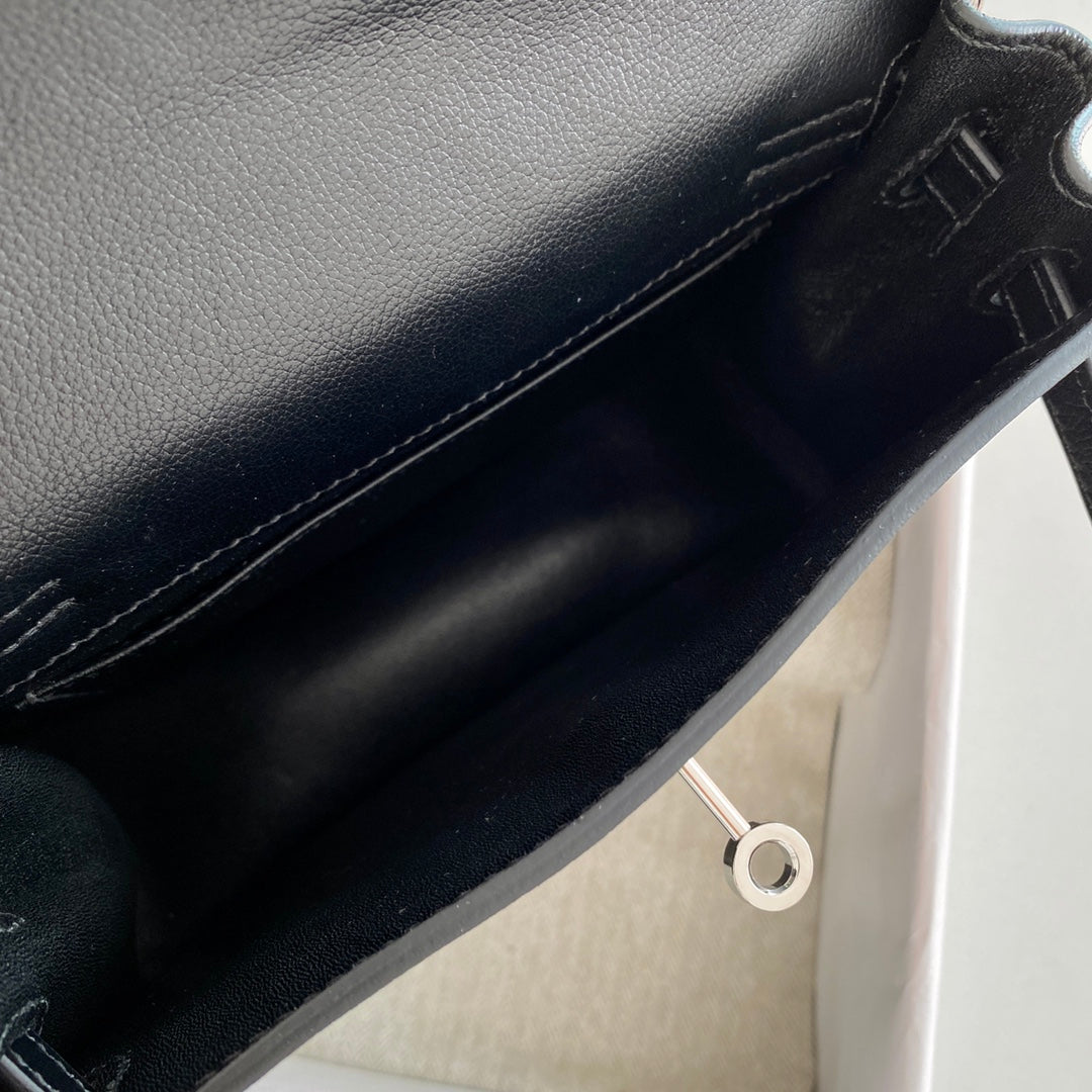 Kelly Danse II 22cm Negro Evercolor Cuero Shw