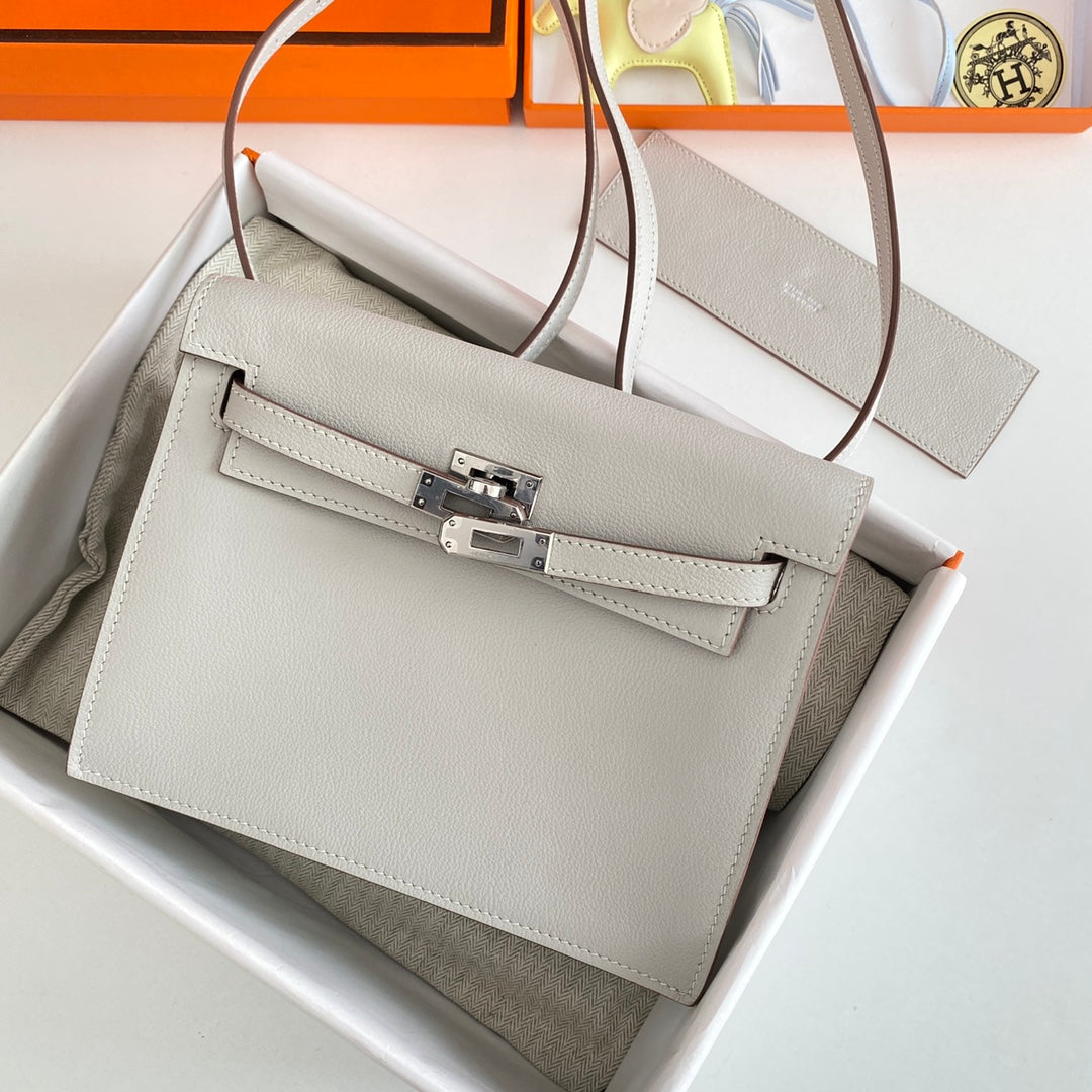 Kelly Danse II 22cm Gris Claro Evercolor Cuero Shw