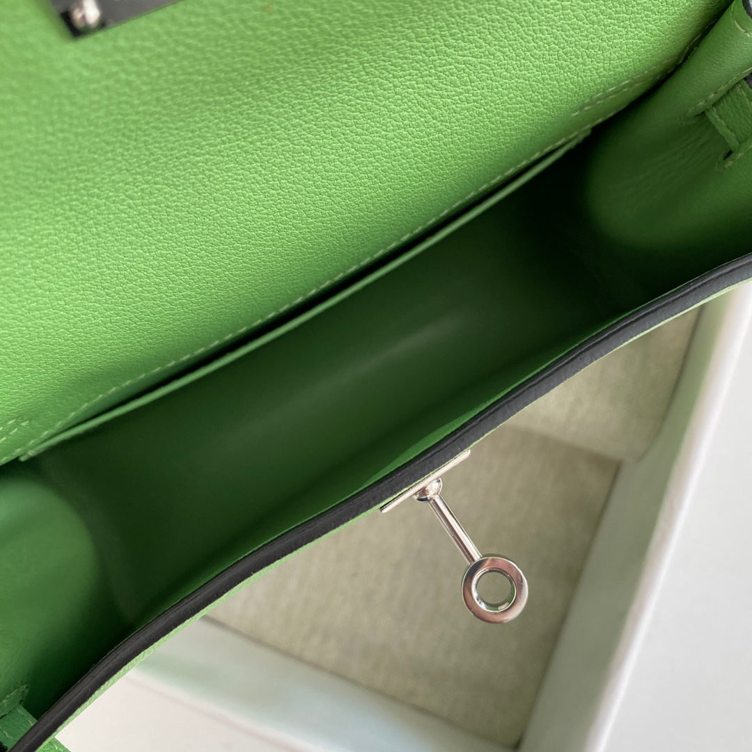 Kelly Danse II 22cm Verde Evercolor Cuero Shw