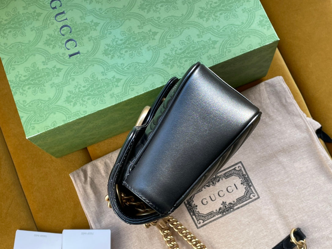 GG MARMONT MATELASS¨¦ LARGE 26 BAG BLACK CALFSKIN