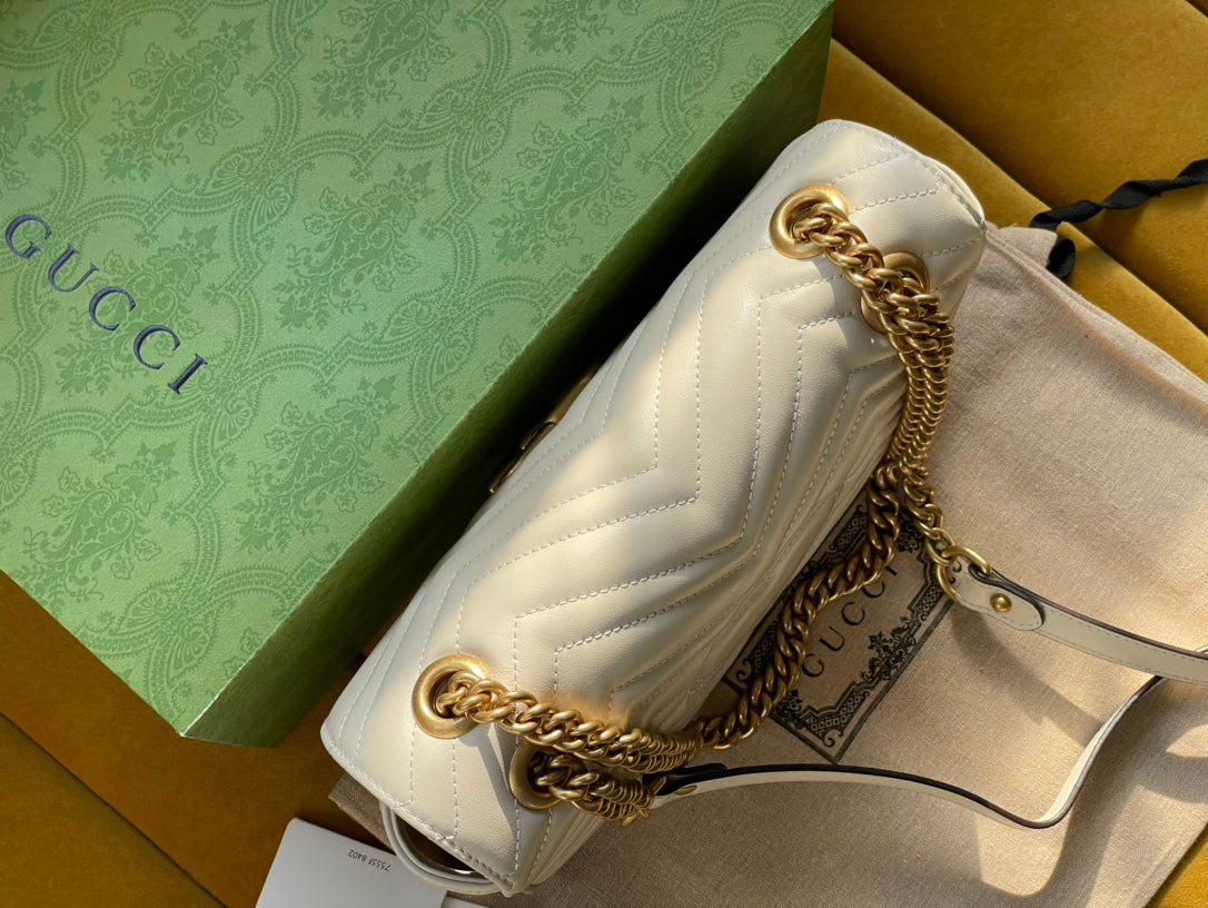 GG MARMONT MATELASS¨¦ LARGE 26 BAG WHITE CALFSKIN