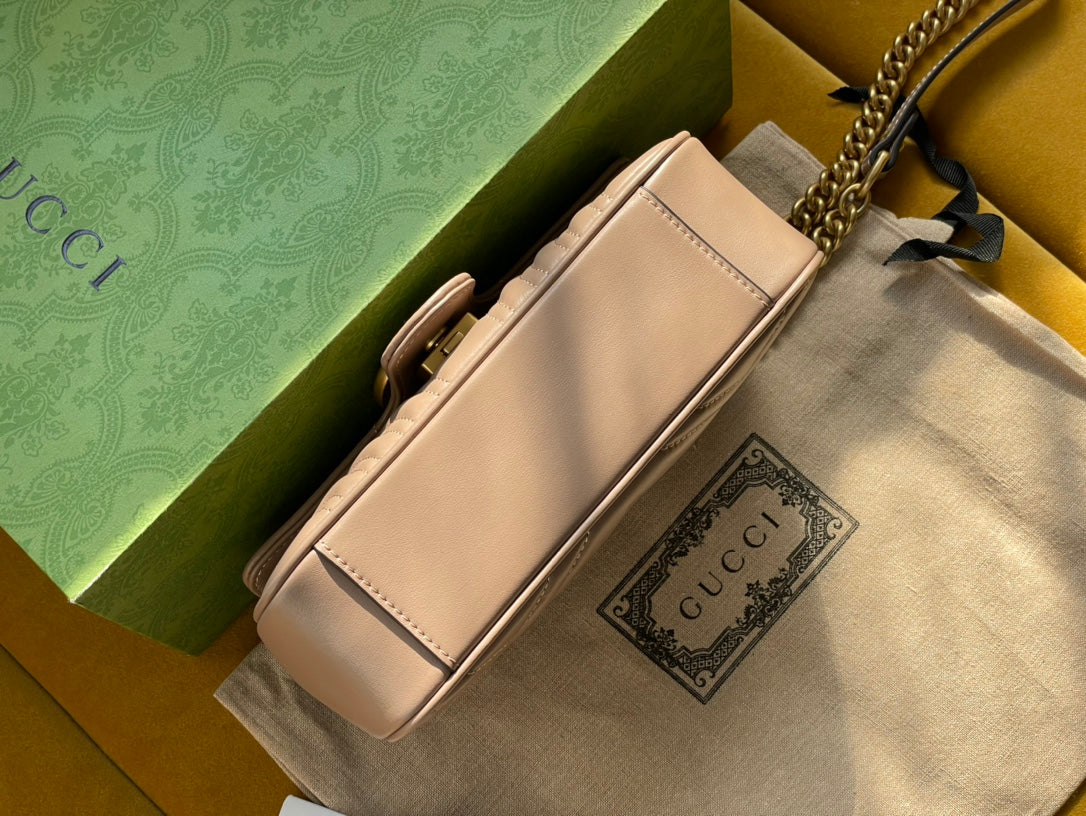 GG MARMONT MATELASS¨¦ SMALL 22 BAG BEIGE CALFSKIN