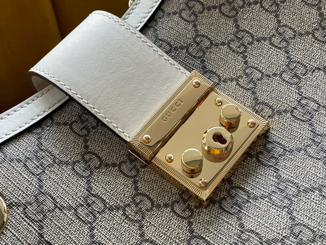 BOLSO DE HOMBRO GG PADLOCK GRANDE 35 DE LONA BEIGE Y PIEL DE BECERRO BLANCA