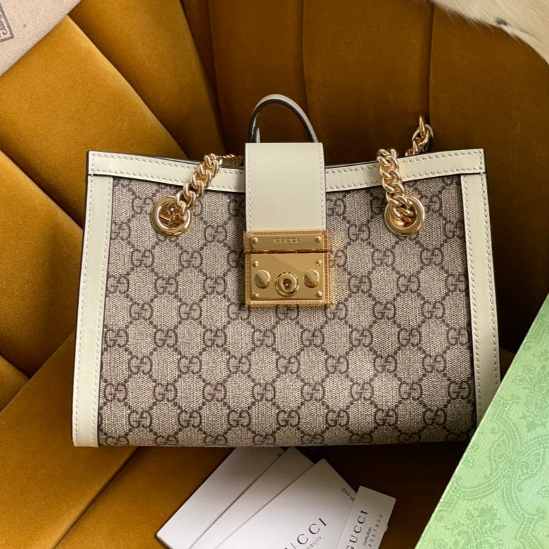 BOLSO DE HOMBRO GG PADLOCK MEDIANO 26 DE LONA BEIGE Y PIEL DE BECERRO BLANCA