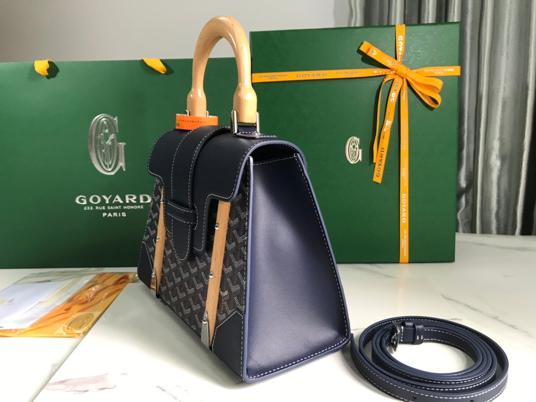 BOLSO SA?GON PM 28 EN LONA GOYARDINE AZUL MARINO Y PIEL DE BECERRO