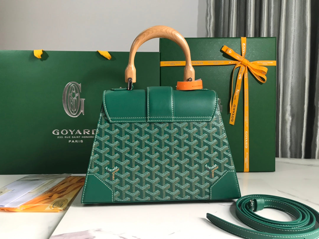 SA?GON PM BAG 28 IN GREEN GOYARDINE CANVAS AND CALFSKIN