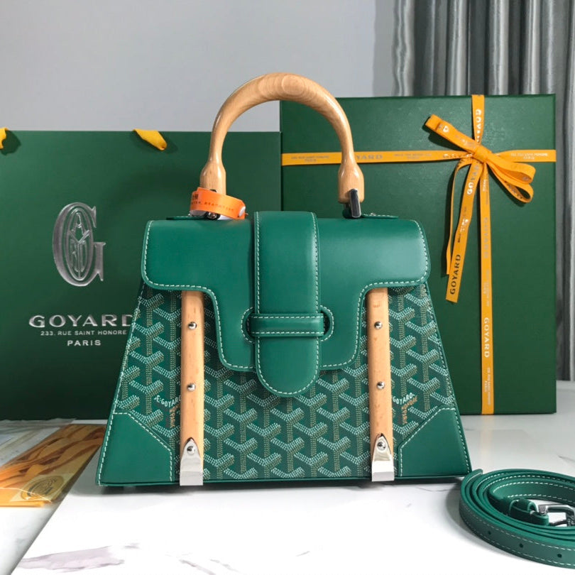 SA?GON PM BAG 28 IN GREEN GOYARDINE CANVAS AND CALFSKIN