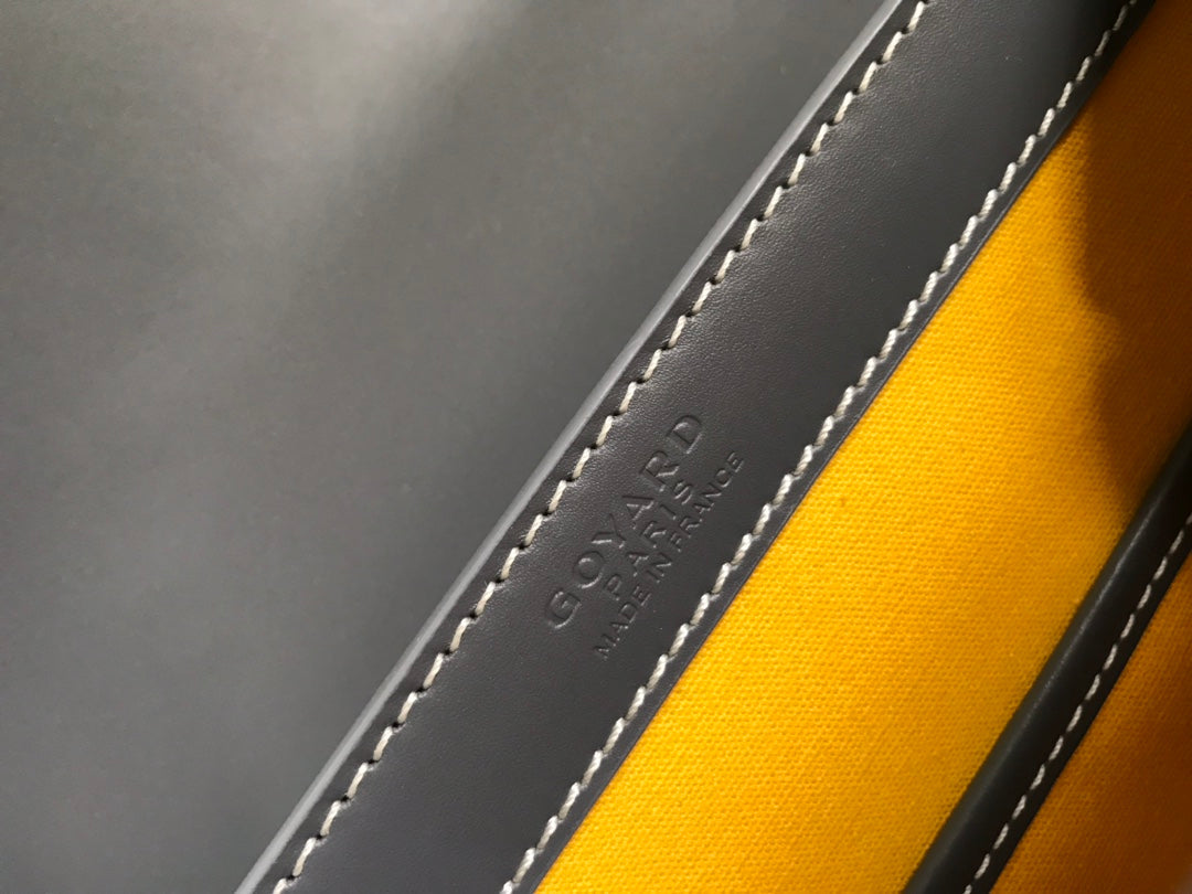SA?GON PM BAG 28 IN GREY GOYARDINE CANVAS AND CALFSKIN