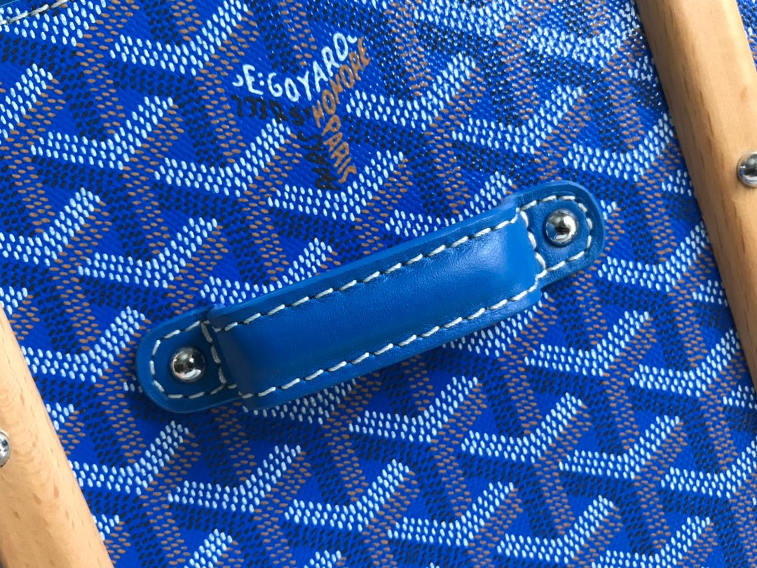 SA?GON PM BAG 28 IN CURIOUS BLUE GOYARDINE CANVAS AND CALFSKIN