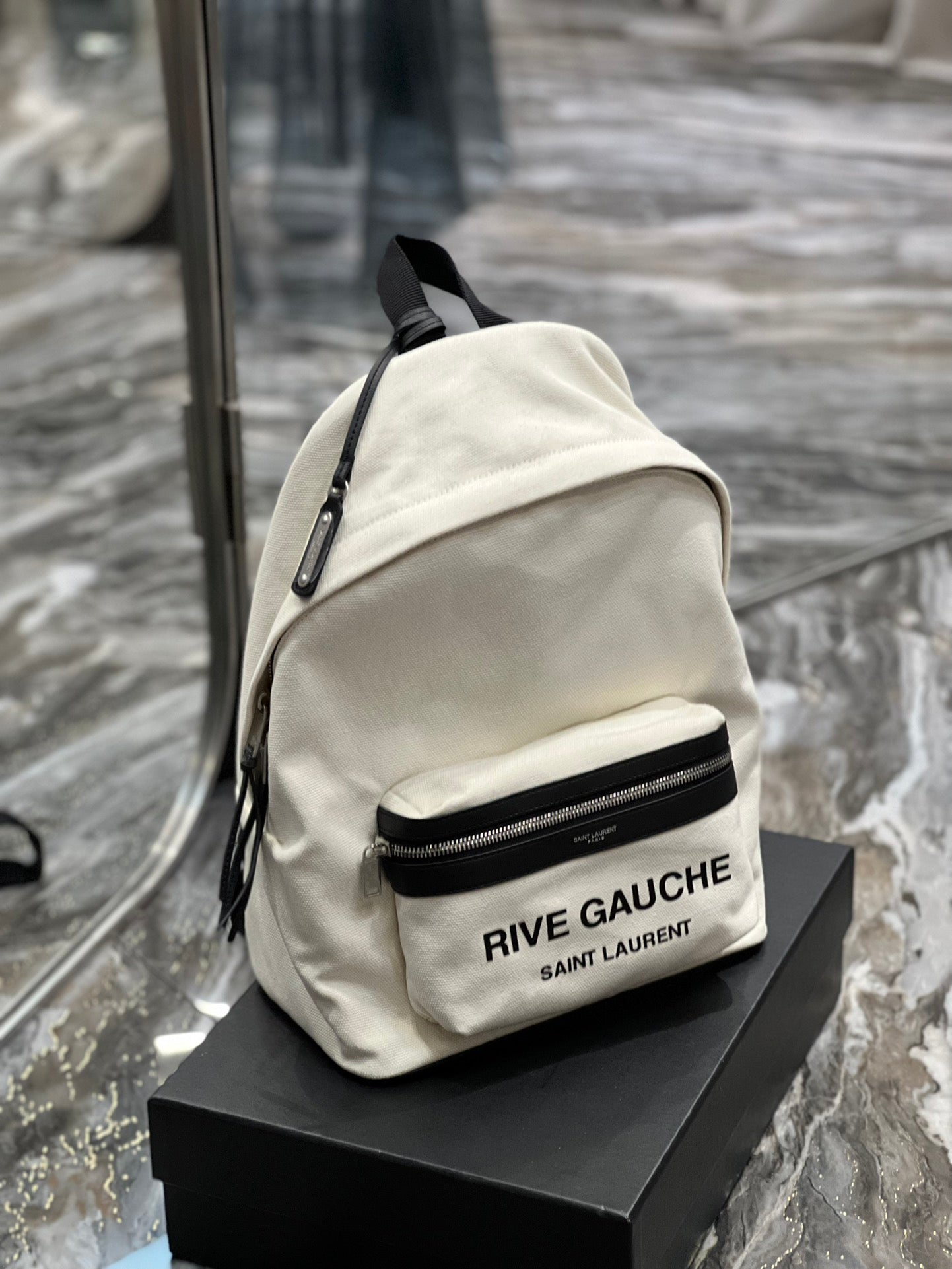 SAC À DOS RIVE GAUCHE 35 EN TOILE BLANCHE ET CUIR DE VEAU NOIR