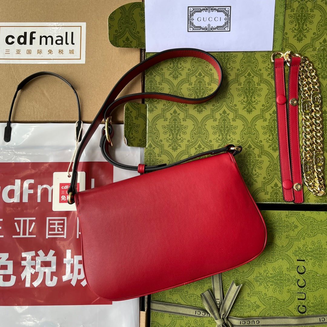 SAC BANDOULIÈRE BLONDIE 28 EN CUIR D'AGNEAU ROUGE QUINCAILLERIE DORÉ