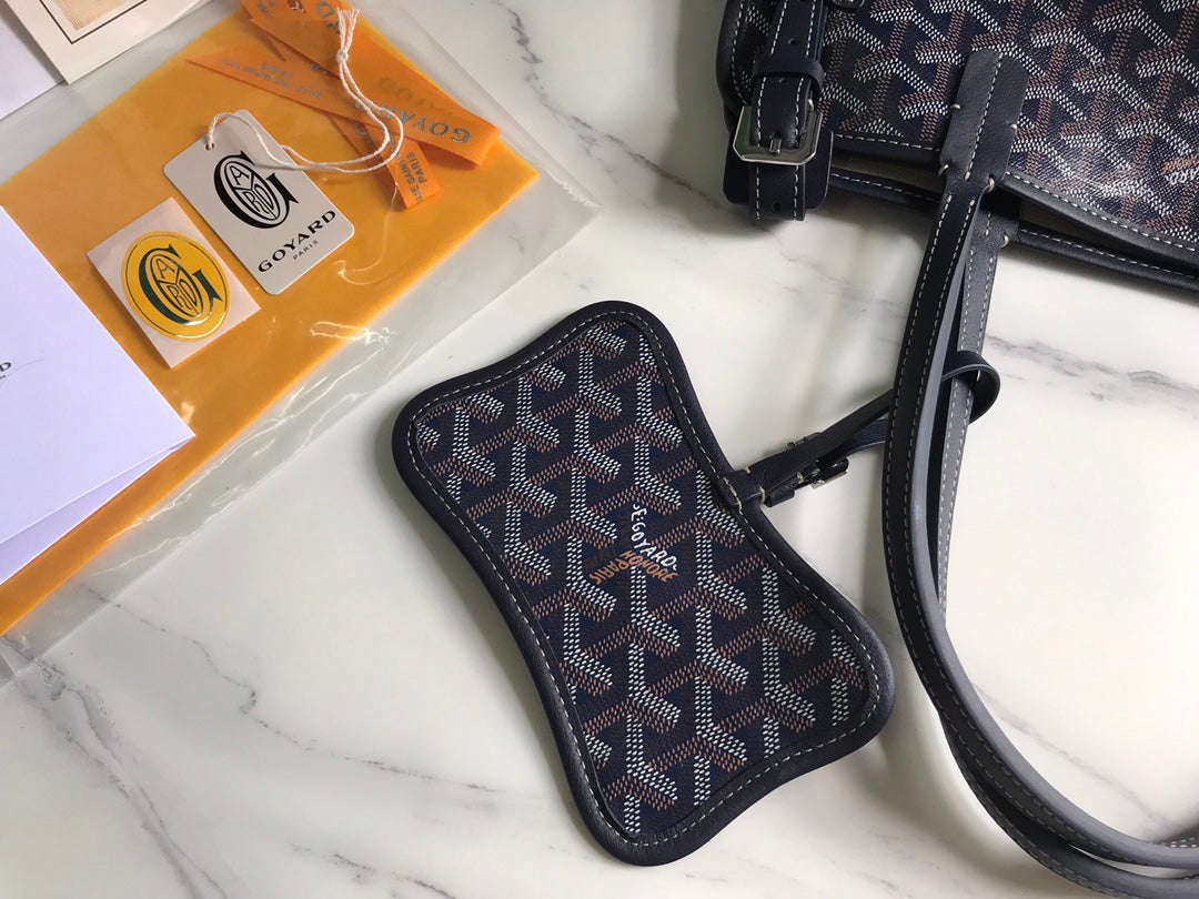 SAC CHIEN GRIS 33 EN TOILE GOYARDINE BLEU MARINE ET GARNITURES EN VEAU BRUN